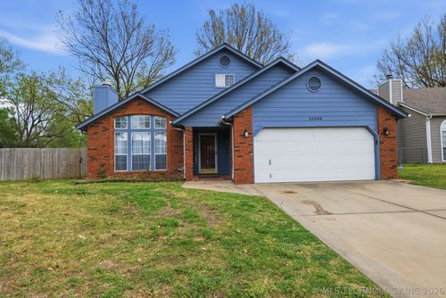 12308 E 89th Street, Owasso, OK, 74055 | Card Image