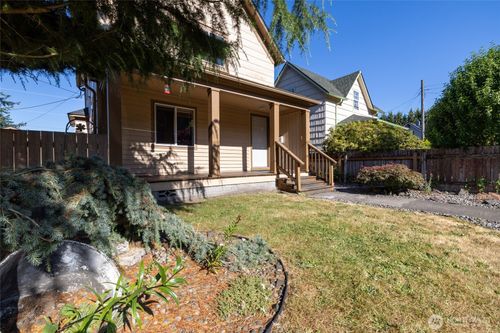 425 N Buckner St, Centralia, WA, 98531-5101 | Card Image