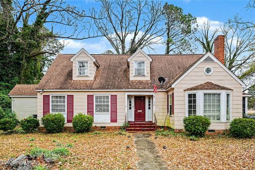 109 S Austin St, Maxton, NC, 28364-2101 | Card Image