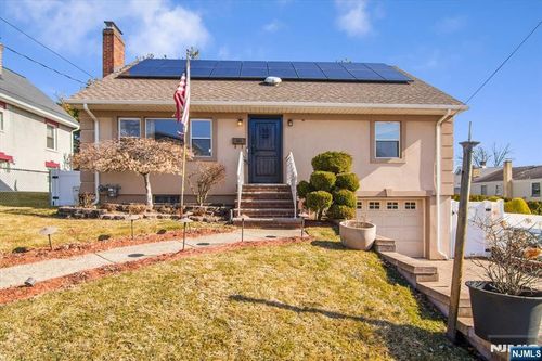 565 Center St, Wood Ridge, NJ, 07075-2329 | Card Image