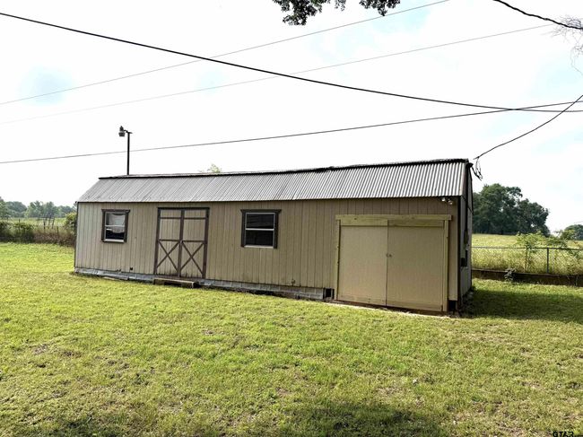 13675 Maple Dr, House other with 3 bedrooms, 2 bathrooms and null parking in Tyler TX | Image 30