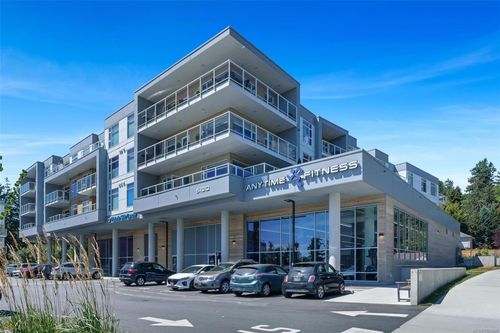 304-5120 Cordova Bay Rd, Victoria, BC, V8Y2K5 | Card Image