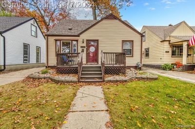 4149 Westpoint Street, Home with 3 bedrooms, 1 bathrooms and null parking in Dearborn Heights MI | Image 1