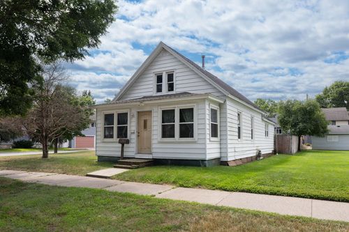2322 13th St S, La Crosse, WI, 54601-6216 | Card Image