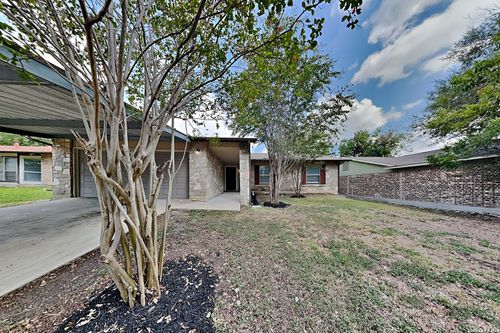 7527 Ledgebrook Dr, San Antonio, TX, 78244-2409 | Card Image
