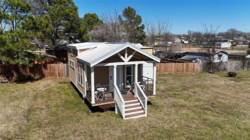 621 Cheyenne, Quitman, TX, 75783-3614 | Card Image