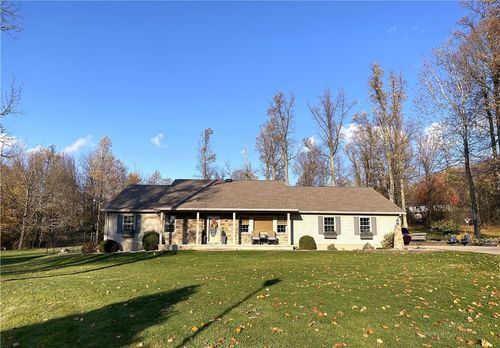 530 Bennington Pl, Hopwood, PA, 15445-2235 | Card Image