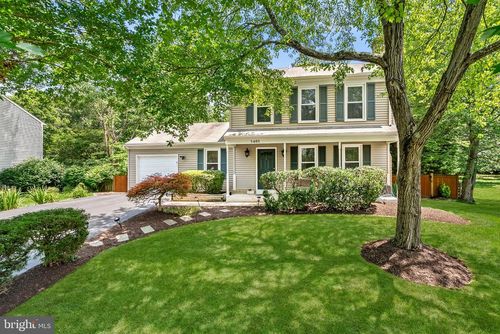 5405 Hampton Forest Way, FAIRFAX, VA, 22030-7204 | Card Image