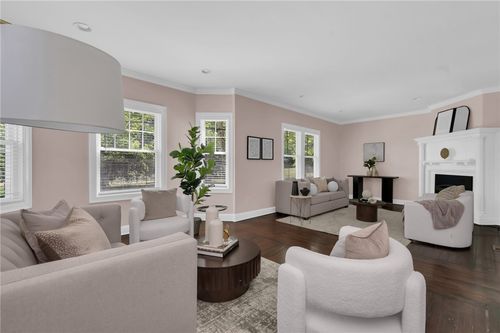 260 Brown St, Providence, RI, 02906-1528 | Card Image
