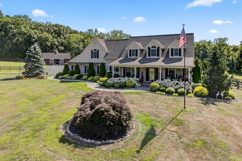 91 Distillery Rd, Warwick, NY, 10990-2706 | Card Image