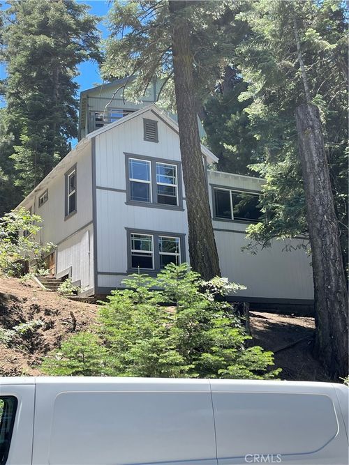 31557 Wagon Wheel Dr, Running Springs, CA, 92382 | Card Image