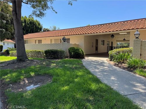 q-3252 San Amadeo, Laguna Woods, CA, 92637-3023 | Card Image