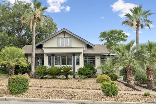 133 Mistletoe Ave, San Antonio, TX, 78212-3408 | Card Image