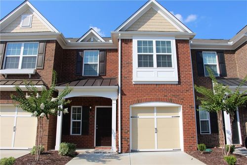 5624 Moresby Ct, Johns Creek, GA, 30022-8689 | Card Image