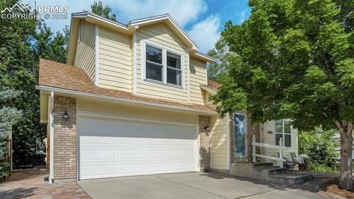 6590 Stonehedge Dr, Colorado Springs, CO, 80918-4772 | Card Image