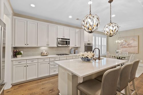 3010 Cross Vine Ln, Summerville, SC, 29483-8285 | Card Image