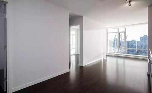 806-161 W Georgia St, Vancouver, BC, V6B0K9 | Card Image