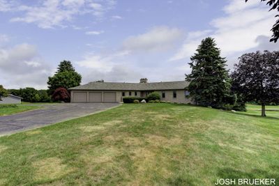 4739 46th Street, House other with 4 bedrooms, 3 bathrooms and null parking in Holland MI | Image 1