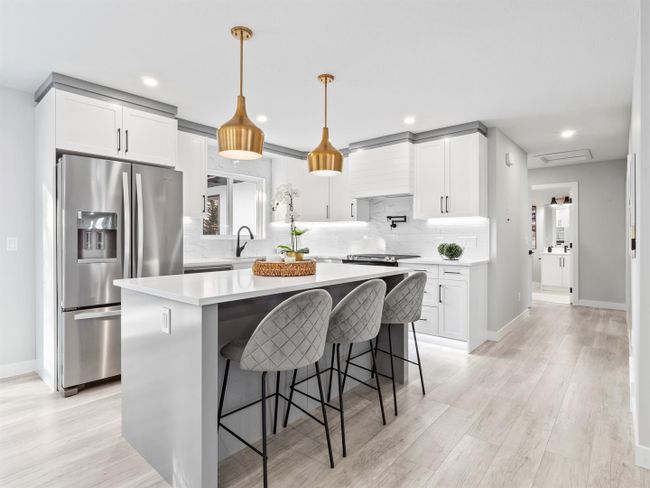 2731 Conrad Dr Nw, House detached with 5 bedrooms, 3 bathrooms and 2 parking in Calgary AB | Image 14