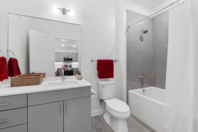 2nd Bath | Image 11