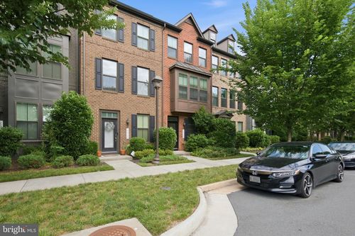 22322 Foundation Dr, ASHBURN, VA, 20148-7566 | Card Image