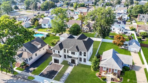 2497 Tonquin St, East Meadow, NY, 11554-5331 | Card Image