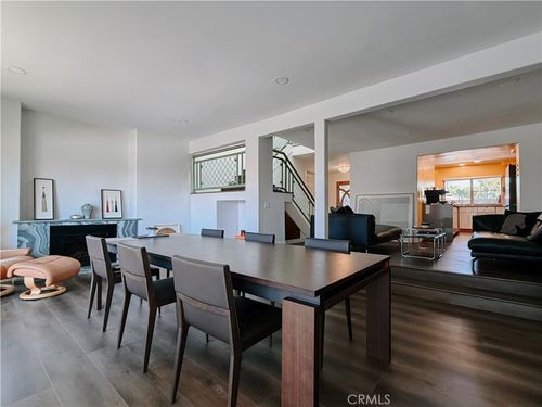 115 Cottonwood Cir, Rolling Hills Estates, CA, 90274-3414 | Card Image