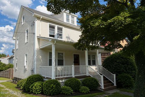 2-7 S Smith St, Greenwich, CT, 06830-6050 | Card Image