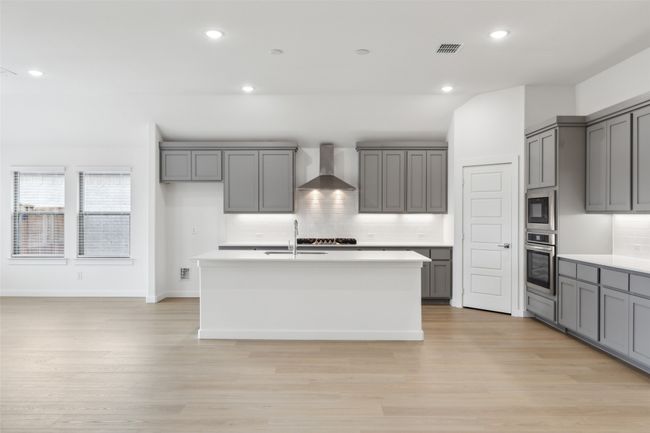 1398 Flora Pl, House other with 4 bedrooms, 3 bathrooms and null parking in Lavon TX | Image 9