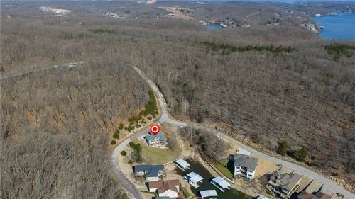307 Ledgestone Estates Ln, Sunrise Beach, MO, 65079-7712 | Card Image