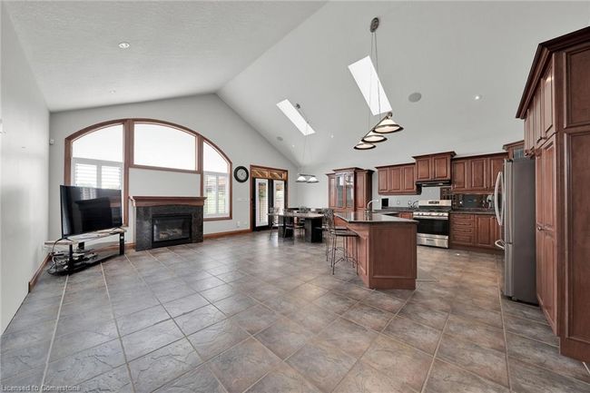 117 Christopher Dr, House other with 4 bedrooms, 5 bathrooms and 6 parking in Hamilton ON | Image 18