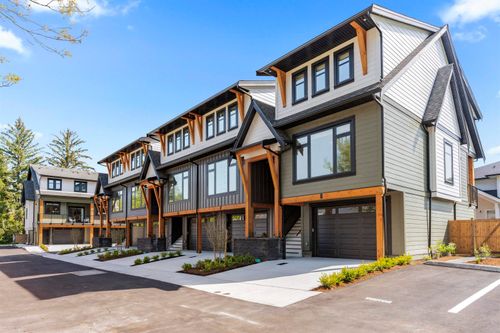 6-46106 Riverside Dr, Chilliwack, BC, V2P3K9 | Card Image