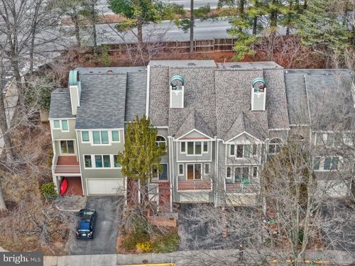 1926 Lakeport Way, RESTON, VA, 20191-5400 | Card Image