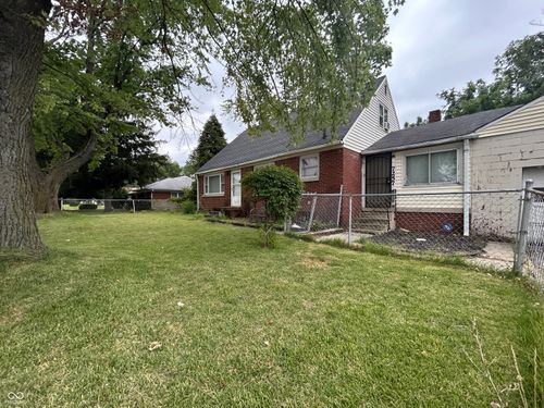 7257 E 38th St, Indianapolis, IN, 46226-5705 | Card Image