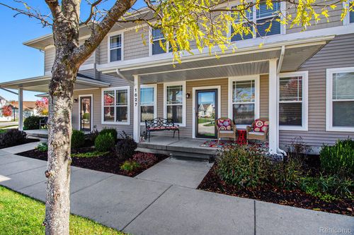 1627 Ashfield St, Howell, MI, 48855-6809 | Card Image