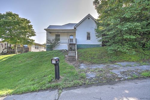 1443 Georgia Ave, Bristol, TN, 37620-5128 | Card Image