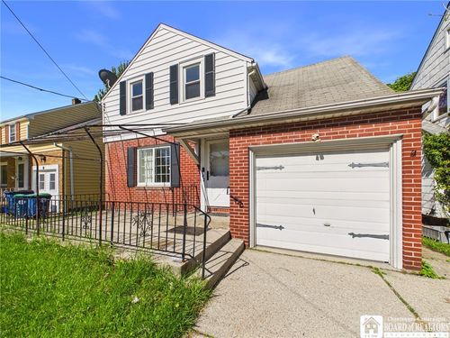 182 Springville Ave, Amherst, NY, 14226-3119 | Card Image