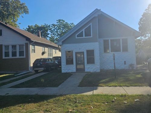 2015 S 3rd Ave, Maywood, IL, 60153-3317 | Card Image