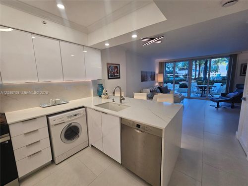 l17-2501 S Ocean Dr, Hollywood, FL, 33019-2633 | Card Image