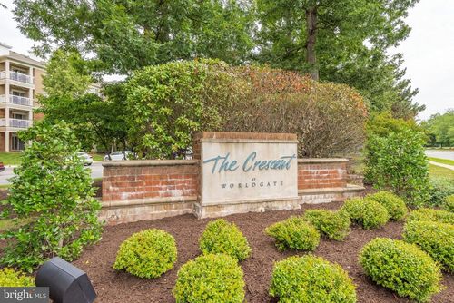 203-12905 Alton Sq, HERNDON, VA, 20170-5893 | Card Image
