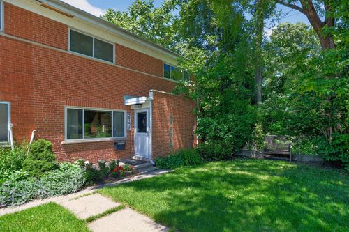 f-215 Dodge Ave, Evanston, IL, 60202-3630 | Card Image