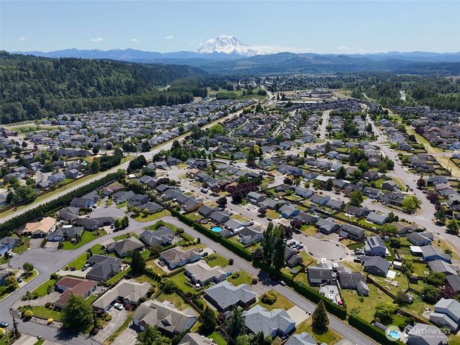 14725 156 Th St E, House other with 4 bedrooms, 2 bathrooms and 3 parking in Orting WA | Image 6
