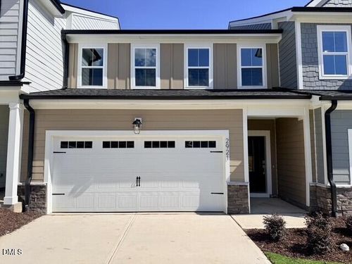 2921 Walden Rd, Apex, NC, 27502-8974 | Card Image