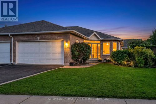 675 Millwood Dr, Kingston, ON, K7M8Z1 | Card Image