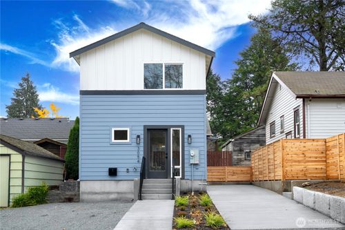b-3054 Fairmount Ave Sw, Seattle, WA, 98116 | Card Image