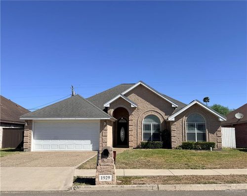 1929 E 21st St, Mission, TX, 78572-3318 | Card Image