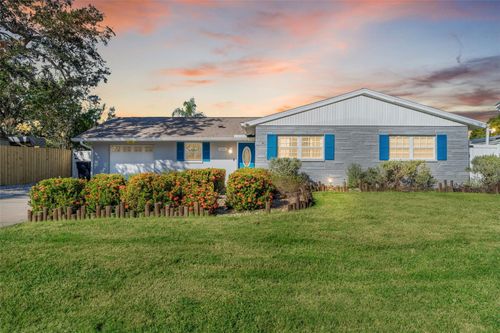6004 Tampa Shores Blvd, TAMPA, FL, 33615-3516 | Card Image