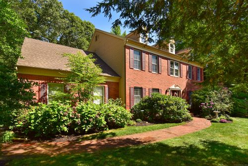 80 Pierce Blvd, Windsor, CT, 06095-1788 | Card Image
