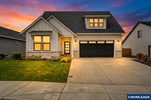 1448 Broadway Ave N, Monmouth, OR, 97361-9102 | Card Image