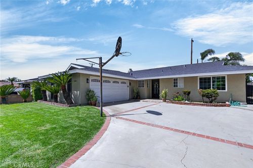 15933 Three Palms St, Hacienda Heights, CA, 91745-2837 | Card Image